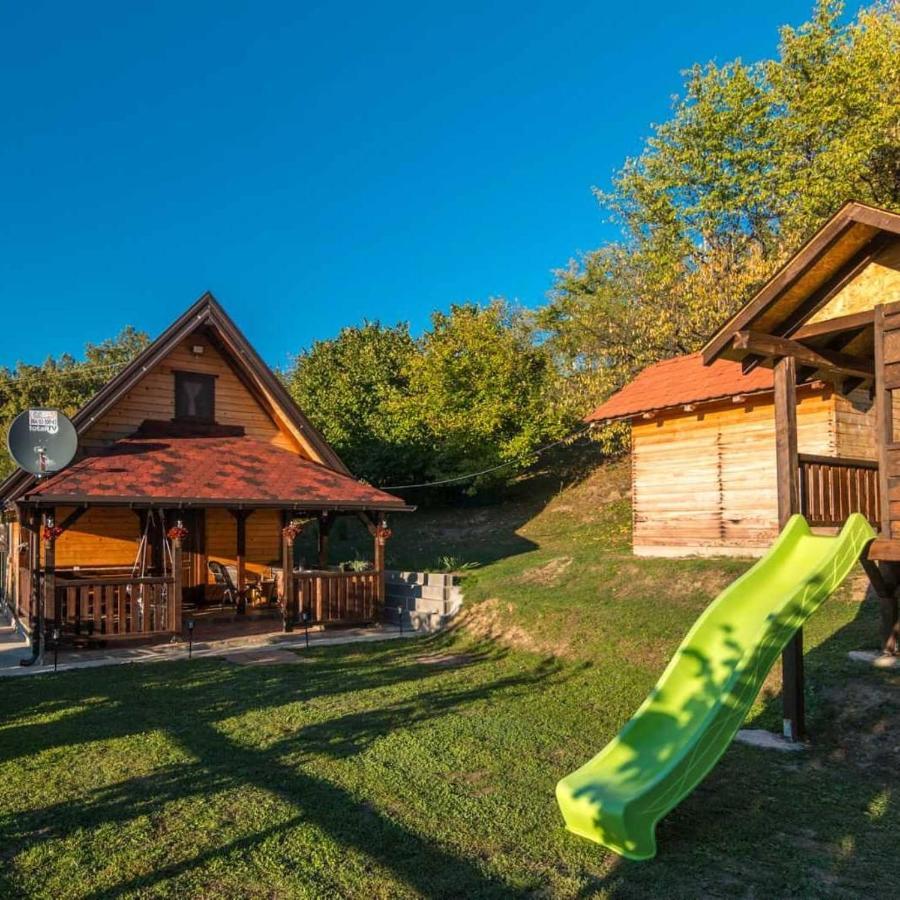 Brvnara Na Bregu Villa Bajina Basta Kültér fotó