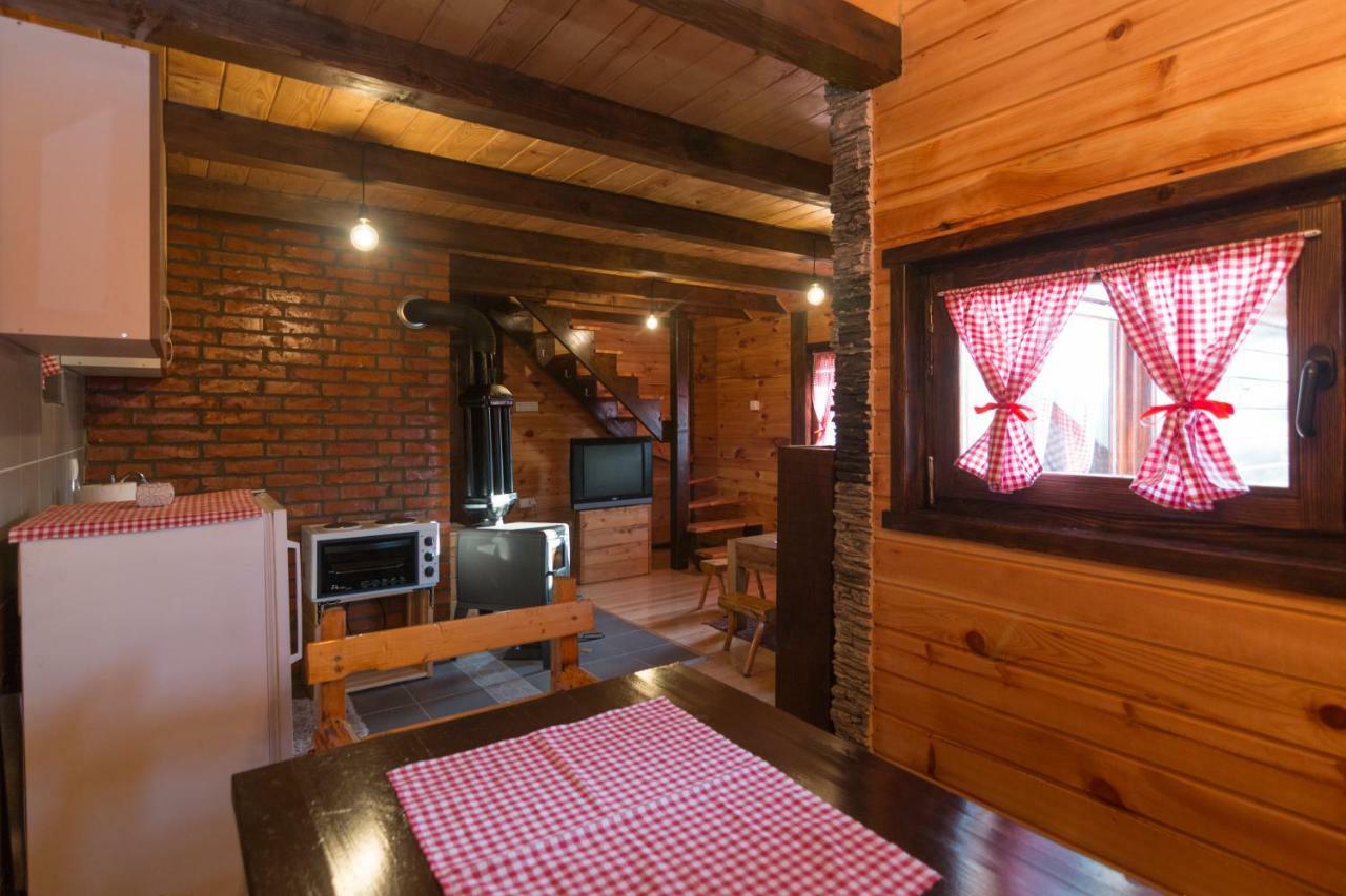 Brvnara Na Bregu Villa Bajina Basta Kültér fotó