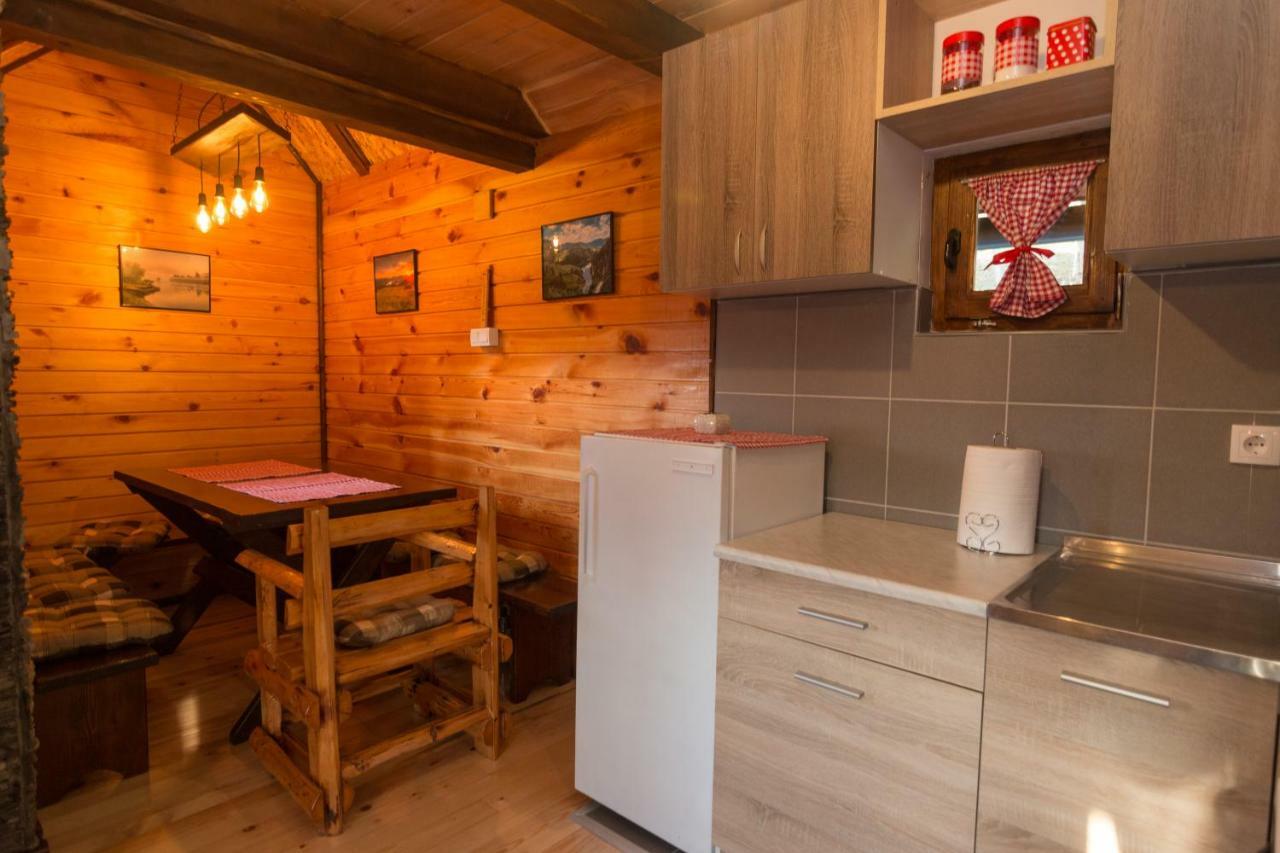 Brvnara Na Bregu Villa Bajina Basta Kültér fotó